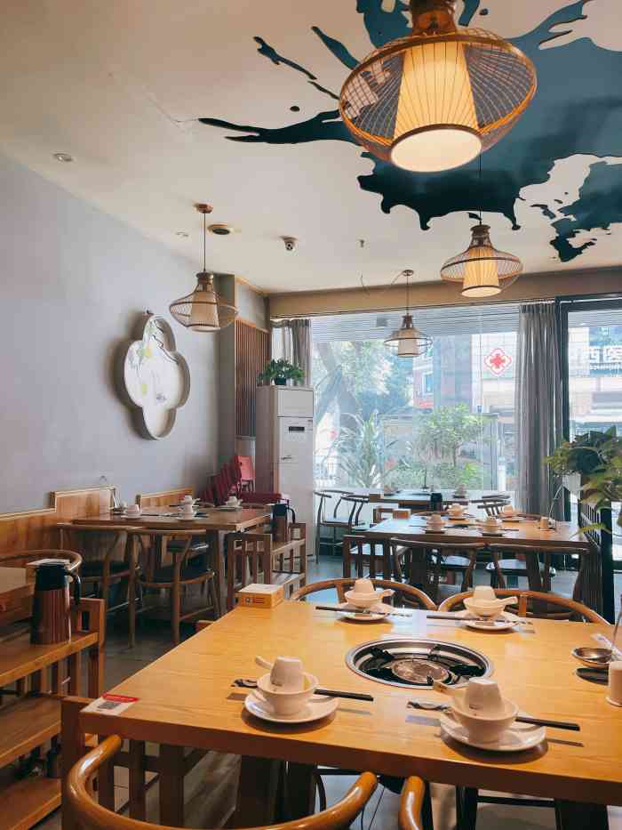 藕然间(南坪南城大道店)-"刚走进店里,感觉很干净,有种高大尚的感觉.