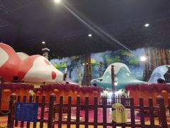 -蓝精灵乐园·世茂精灵之城主题乐园