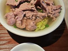 -全牛匠·乐山跷脚牛肉(西单华威约饭街店)