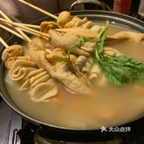 位置在五道口附近，晚上去吃饭就把车可以停在路边