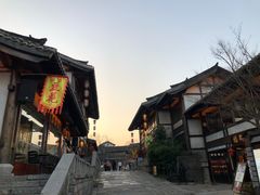 -茅山东方盐湖城景区