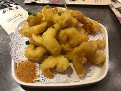 软炸虾仁-闫府私房菜·百年鲁菜(恒隆店)
