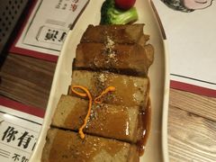 -胡桐里音乐酒馆(孝南店)