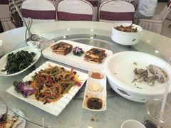 -迎宾楼(解放西街店)