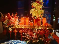 -唐拉雅秀酒店-西锦汇空中BBQ·思创餐厅