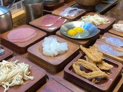 -银米·云南传统过桥米线(双廊黑金冠店)