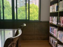 -杨浦区图书馆(长海路街道分馆)