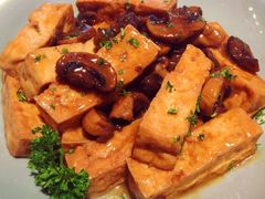 -港丽餐厅(高德置地店)