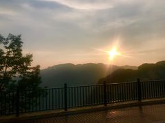 -三峡国际房车露营地(G348店)