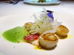 香煎扇贝佐咖喱白花菜泥-王品牛排(郑州大卫城店)