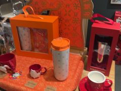 -星巴克臻选(南京金茂览秀城店)