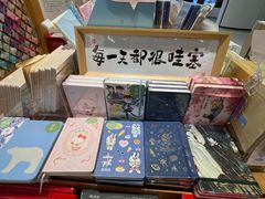 -墨格(世茂广场店)