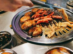 -哈哈碳都·牛肋条无限自助烤肉(台江万达店)