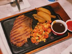 小龙虾神撩澳牛盛宴-必胜客(世欧广场店)
