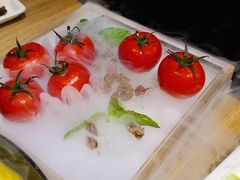 番茄脆菇沙拉-小大董·烤鸭(五棵松店)