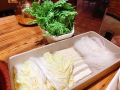 -额尔敦传统涮(公园西路店)