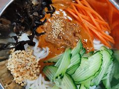 -灵芝妹子海鲜米线(香炉礁山姆店)