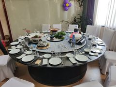 -九尊食上(生态园林酒店)