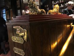 -Keens Steakhouse
