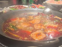 -旧街市鲜货老火锅(大光路店)