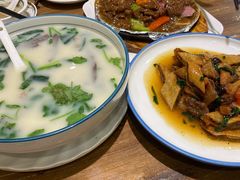 -清真·玛丽亚新疆菜主题餐厅(浙江中路店)