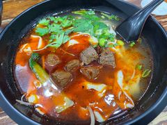 红烧牛肉面宽面-张飞牛肉(观前街店)