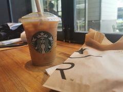 -星巴克臻选(南京艾尚天地店)