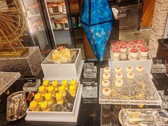 -怡咖啡海鲜自助餐厅(浦东香格里拉店)