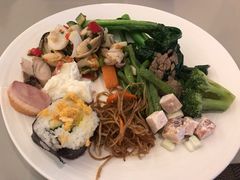 -海口绿发希尔顿酒店-田园汇自助餐·三文鱼·海鲜