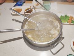 -浪里寻·臻牛养生牛肉火锅(方圆荟店)