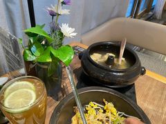 -云海肴·汽锅鸡·云南菜(浦江欢乐颂店)