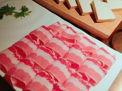 -辣伍鲜毛肚老火锅(元一店)