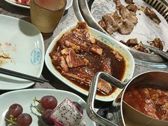 -金滏山烤肉·海鲜·火锅自助餐厅(襄阳万达店)