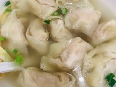 刀鱼馄饨-老半斋(福州路店)