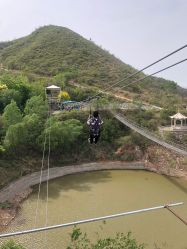 -窦王岭景区游乐场