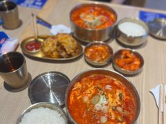-梨花牛肉汤饭(仁恒伊势丹店)