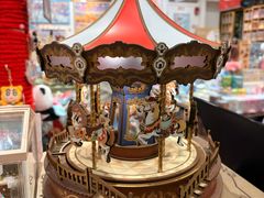 -猫的天空之城概念书店(杭州南宋御街店)