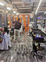 -BUTY HAIR 比帝专业烫染店