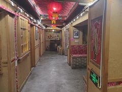 -闯关东东北农家菜(崂山石老人店)