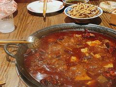 -旧街市鲜货老火锅(大光路店)