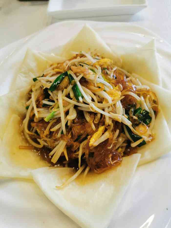红莲烤鸭店(天桥店)-"比一年前差远了,菜单换过了,普遍价钱都涨.