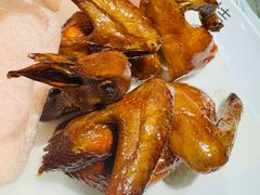 招牌乳鸽-金桔香港茶餐(宝安大厦店)