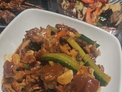 -马路牙子烧烤音乐酒馆(望京店)