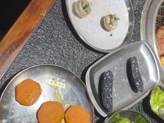 -红泥小火炉·东北泥炉烤肉(天一旗舰店)