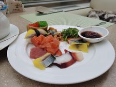 -亮马河饭店翠雅咖啡厅