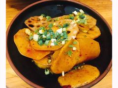 -二孃鸡爪爪(东郊记忆店)
