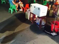 -六合夜市