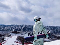 -富龙滑雪场