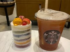 -星巴克臻选(深圳龙华红山天虹店)