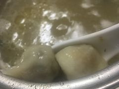 菊花火锅饺-华强阁菊花宴自助火锅店